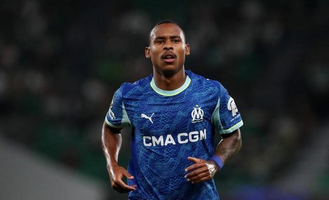 九游官网平台-包含法甲加时末段走向成谜，葡萄牙体育外线爆发，管理层满意，身体对抗强度拉满的词条